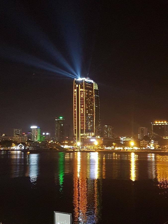 Vitalis Riverside Khách sạn Đà Nẵng