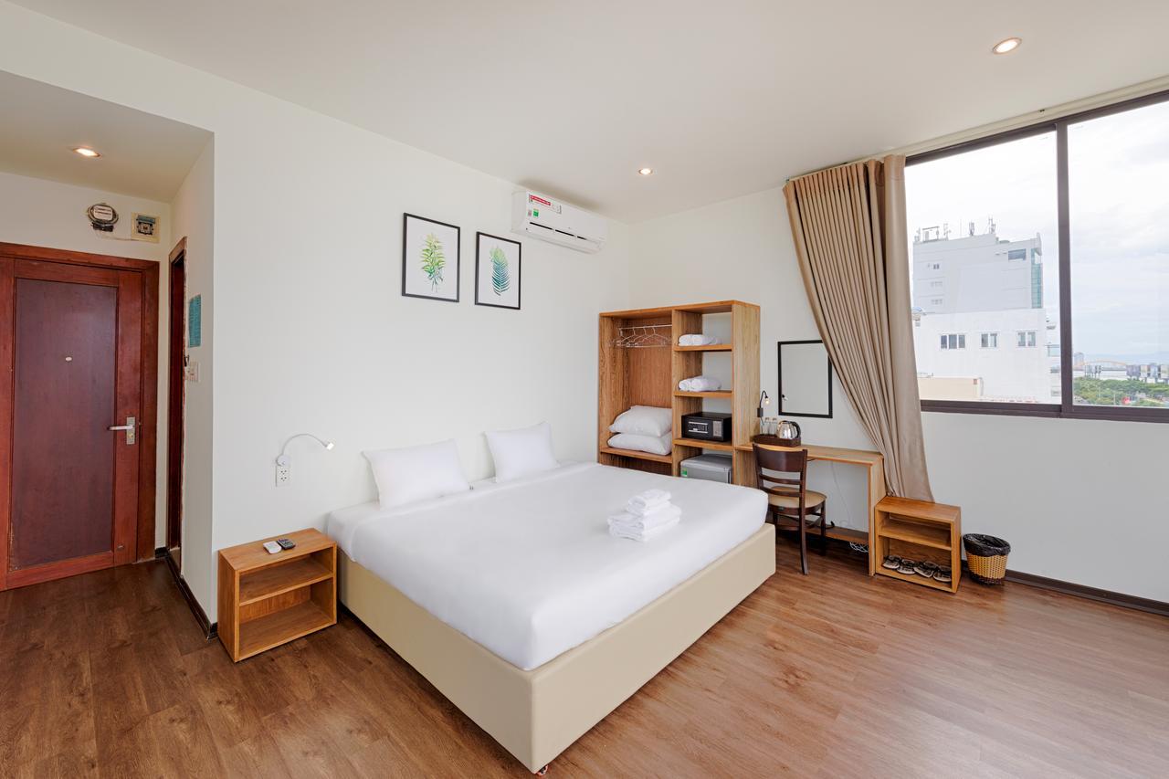 Khách sạn Vitalis Riverside 2*
